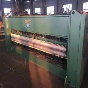 Non-Woven Machinery Non-Woven Needle Punching Loom Machine For Making Felt