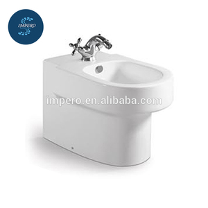 Robinetterie sanitaire mur accroché <span class=keywords><strong>femme</strong></span> en céramique propre vagin toilette bidet - Product Image 1