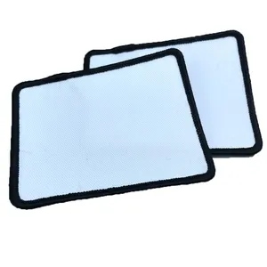 Parche bordado en blanco liso personalizado al por mayor - Product Image 1