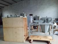 Machine de traitement des noix de macinjia, pour huster, réparer et réparer les noix