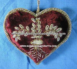 Adorno Navideño Colgante en Forma de Corazón, Decoración Navideña - Product Image 1