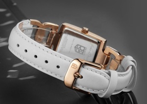 DK&YT Prodotto Più Venduto <span class=keywords><strong>Orologio</strong></span> da <span class=keywords><strong>Donna</strong></span> alla Moda con Bracciale <span class=keywords><strong>Piccolo</strong></span> Interamente in Acciaio Inossidabile - Product Image 3