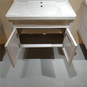 Tocador de baño de liquidación de gabinete de espejo de aluminio montado en la pared - Product Image 3