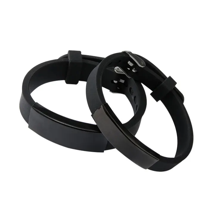 Custom Rubber Armband Metalen Zwarte Plaat Siliconen Sluiting Polsband Met Naam Tag