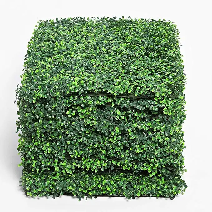 कृत्रिम बोकसवुद पैनल 20x20 बचाव स्क्रीनिंग कृत्रिम Topiary बचाव हरे और अनुकूलित प्लास्टिक घास 20-25 दिनों 3-4 साल