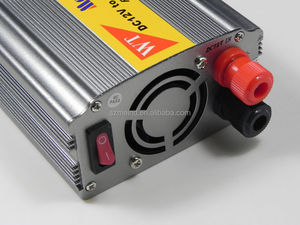 300W <span class=keywords><strong>Meind</strong></span> <span class=keywords><strong>Inverter</strong></span> di Potenza per Auto con DC12V o DC24V per AC220V