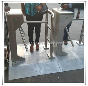 CE ได้รับการอนุมัติการควบคุมการเข้าถึงอัตโนมัติ<span class=keywords><strong>3</strong></span>คานแนวตั้งประตูหมุนขาตั้งกล้องสามขาพร้อมการ์ด RFID สแตนเลสป้องกันท้าย - Product Image 4