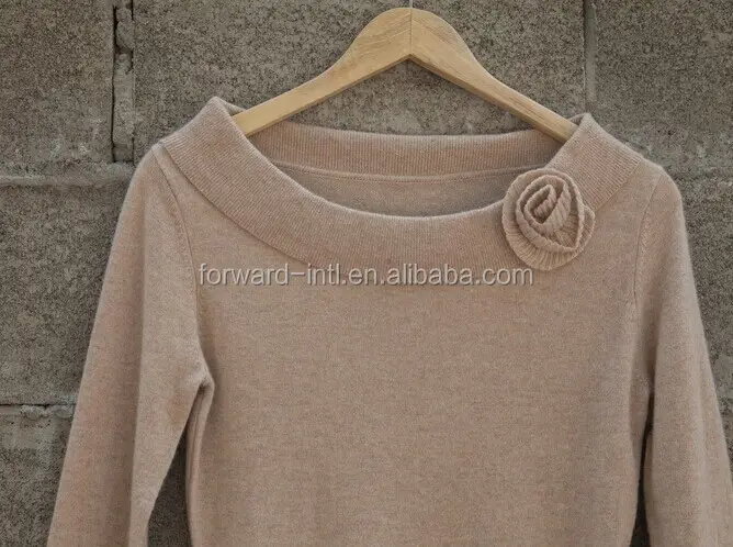 2014 new style round collar knitting sweater girl with flower