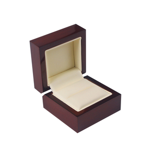 Small Delicate Wood Cardboard Ring Packaging Box Jewelry Box