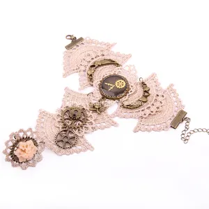 Groothandel Steampunk Gears Beige Wit Kant Ring Armband Met Klok Italië Retro Hart Angel Wing Armband Met Ring Bevestigd