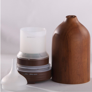 Chine usine Main-made bois huile essentielle diffuseur/arôme diffuseur avec super <span class=keywords><strong>slience</strong></span> pour la maison et utilisation de la voiture - Product Image 6