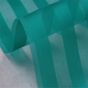 ผ้าปูผ้าไหมซาตินสีสันสดใสสําหรับผ้า <span class=keywords><strong>Organza</strong></span> ลาย 2024