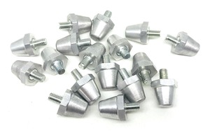 Clous de football en aluminium de haute qualité pour toutes les saisons, fabriqués à Taïwan - Product Image 2