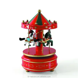 Vendita calda natale in legno Wind Up carillon Carousel/decorazione natalizia carillon carosello in legno