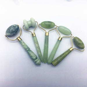 Vendita calda cina Jade Gua Sha <span class=keywords><strong>rullo</strong></span> <span class=keywords><strong>viso</strong></span> naturale <span class=keywords><strong>giada</strong></span> Guasha <span class=keywords><strong>rullo</strong></span> <span class=keywords><strong>massaggio</strong></span> <span class=keywords><strong>viso</strong></span> Self Service massaggiatore - Product Image 3