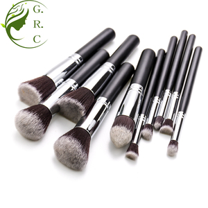 2018 <span class=keywords><strong>Amazon</strong></span> Chaude Vente 10 pcs Kabuki Brush Set Avec Logo Personnalisé - Product Image 3