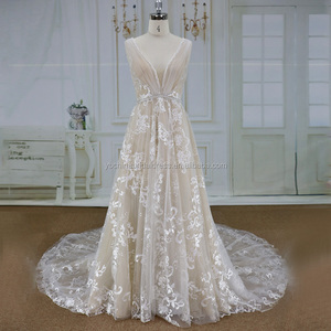 Ao longo do laço com bela amadeirinha aberta costas cor champanhe sob vestidos de casamento mais novos desenhos - Product Image 1