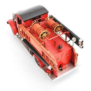 1928 Metallo Rosso Vecchio Camion Figurine <span class=keywords><strong>Vintage</strong></span> Modello di Veicolo Scala <span class=keywords><strong>1</strong></span>:<span class=keywords><strong>24</strong></span> Retro Automobile Modello Toy Boy Regalo Home Office Decor - Product Image 4