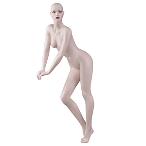 <span class=keywords><strong>Mannequin</strong></span> féminin sexy, pose <span class=keywords><strong>boutique</strong></span>, vitrine, décoration de magasin, buste nu, courbes généreuses, à vendre - Product Image 1