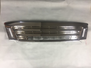 ABS Đen Chrome LED DRL Lưới Tản Nhiệt Phù Hợp Cho Caravan <span class=keywords><strong>Urvan</strong></span> NV350 E26 2012-2016 Grill Phụ Tùng Ô Tô - Product Image 4
