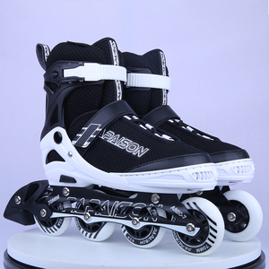Patins à <span class=keywords><strong>roulettes</strong></span> d'extérieur réglables populaires 2018 <span class=keywords><strong>avec</strong></span> roues lumineuses, roulements ABEC-7 et châssis en alliage d'aluminium - Product Image 6