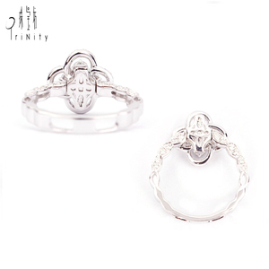 แหวนเพชรสีทองขาว18K สำหรับผู้หญิงดีไซน์หรูหราพร้อมแหวนเพชรธรรมชาติ - Product Image 4