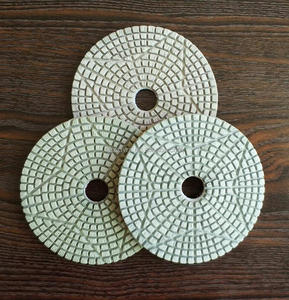 Disco de Pulido Húmedo de Resina de Diamante con Respaldo de Velcro para Concreto, Mármol, Granito y Piedra - Aplicación en <span class=keywords><strong>3</strong></span> Pasos, Alto Rendimiento - Product Image 4