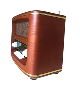 Réveil avec lecteur audio en bois, modèle <span class=keywords><strong>ancien</strong></span>, USB / BT - Product Image 1