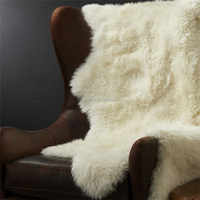 Alfombra de Piel de Alpaca Blanca Personalizada para Silla de Dormitorio