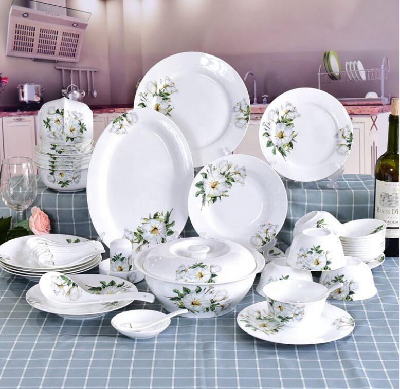 50 Piece Ceramic Tableware Set Bone China Dinnerware Set with Customized  Printing