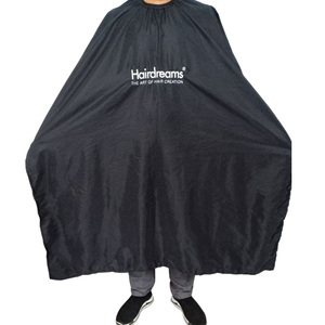 Delantal de Peluquería Personalizado, Impermeable, de Nailon <span class=keywords><strong>Reciclado</strong></span>, para Teñir, Peinar y Cortar el Cabello - Product Image 1