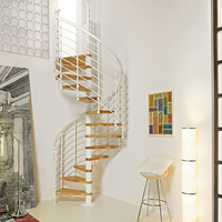 Escalier en colimaçon moderne en fer et bois, design d'escalier en colimaçon