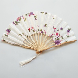 ¡[Soy tu FANS] suficiente Stock! Abanico de mano de seda con forma de dragón, 16 colores a elegir - Product Image 4