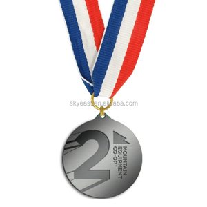 Venta al por mayor de medallas de metal deportivas con logotipo personalizado fundición de peltre con cinta - Product Image 6