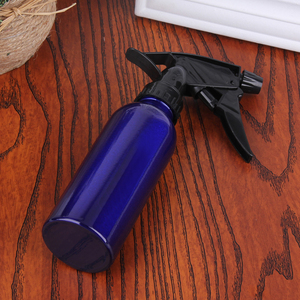 JD M-91 Flacone Spray a Pressione Ricaricabile da 200ml in Alluminio e Plastica per Parrucchieri e Irrigazione Fiori - Product Image 5