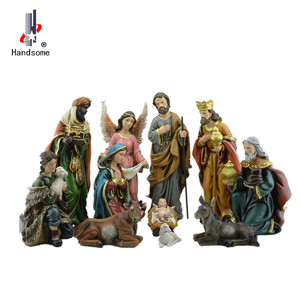 Hoge Kwaliteit <span class=keywords><strong>Polyresin</strong></span> Kerststal Set Met De Hand Gesneden Kerstwieg Scène Hulst Familie Sculptuur Buiten Religieus Kerstmodel - Product Image 6