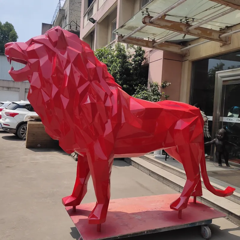 Modern contemporary art geometric lion animal life size statue outdoor garden display yard decor polygon fiberglass sculpture