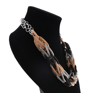 Yongze Dubai último diseños cadena de <span class=keywords><strong>oro</strong></span> 2018 joyería último diseño <span class=keywords><strong>oro</strong></span> color simple y salvaje para la venta - Product Image 2