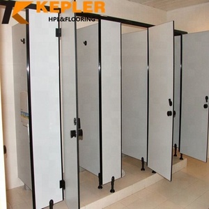HPL Laminate Nhà Vệ Sinh Cubicle Phân Vùng Và Cửa Ra Vào Với Phụ Kiện Kepler Waterproof Phenolic Compact BồN TiểU Divider Ban - Product Image 3