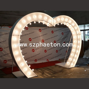 Letrero Decorativo LED Iluminado en Forma de Corazón para Arco de Boda o Fiesta - Product Image 4
