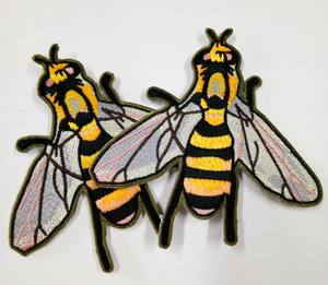 自定义独特的飞行昆虫模糊大黄蜂铁在绣花贴花补丁 - Product Image 4