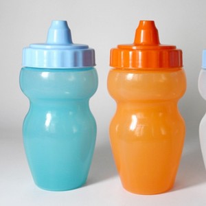 Deporte botella hecho en china/de grado de alimentos pe botella de agua de la fábrica de guangdong - Product Image 2