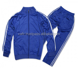 Survêtement d'hiver unisexe coupe-vent et respirant en polyester 100 % personnalisé pour club de football, imprimé par transfert thermique, vente en gros - Product Image 1