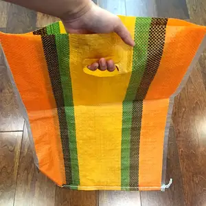 Factory Price Multi-color laminated plastic pp woven shopping bags, raffia sack with cutting /punching handles export to Vietnam