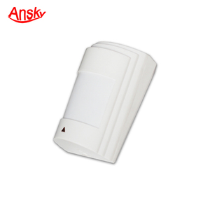 Dinding Sudut Lebar Kabel Manusia Hewan Peliharaan Kekebalan Tubuh PIR MOTION Detector