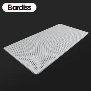 Berbaring Di Jenis Aluminium Panel Langit-langit 300X600 Mm Akustik Aluminium Ceiling Tile