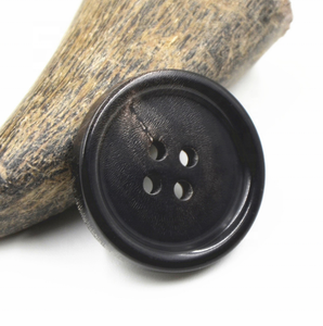 <span class=keywords><strong>Boutons</strong></span> en corne naturelle de <span class=keywords><strong>haute</strong></span> qualité à 4 trous pour vêtements - Product Image 5
