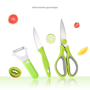 Set di 3 Forbici da Cucina in Acciaio Inox per Grattugiare e Pelare <span class=keywords><strong>Frutta</strong></span> e Verdura con Fodero Protettivo - Product Image 2