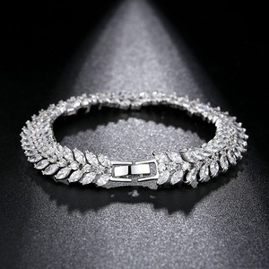 LUOTEEMI Vintage Marquise Cut Top Grade <strong>Cubic</strong> <strong>Zirconia</strong> CZ Crystal Leaf <strong>Tennis</strong> Allure Women Elegant Wedding Jewelry <strong>Bracelets</strong> - Product Image 6