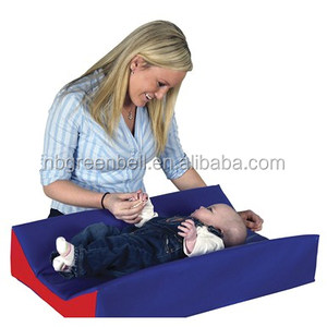 <span class=keywords><strong>Matelas</strong></span> <span class=keywords><strong>à</strong></span> <span class=keywords><strong>langer</strong></span> en <span class=keywords><strong>mousse</strong></span> PU haute densité écologique <span class=keywords><strong>Matelas</strong></span> <span class=keywords><strong>à</strong></span> <span class=keywords><strong>langer</strong></span> et housse de protection pour bébé - Product Image 2